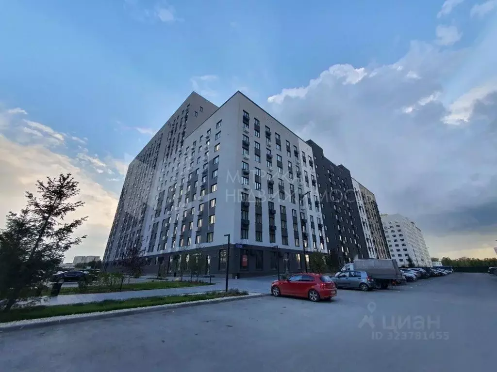 1-к кв. Тюменская область, Тюмень ул. Республики, 204к11 (32.5 м) - Фото 1