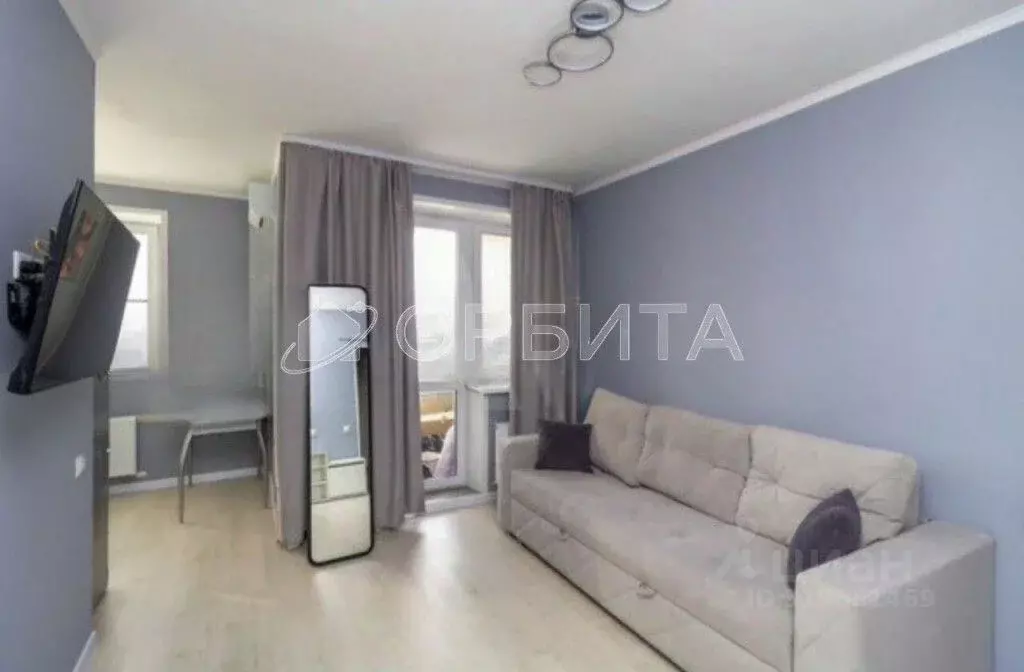 Студия Тюменская область, Тюмень Дамбовская ул., 25к1 (24.1 м) - Фото 0