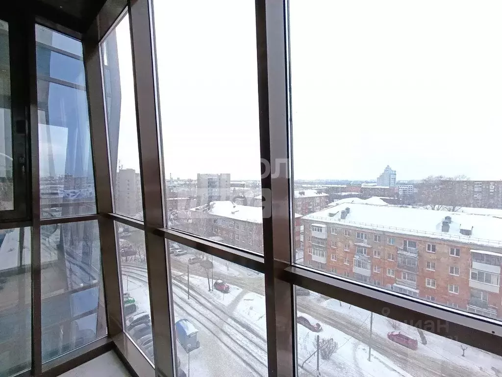 Студия Омская область, Омск ул. Маршала Жукова, 156 (33.1 м) - Фото 2