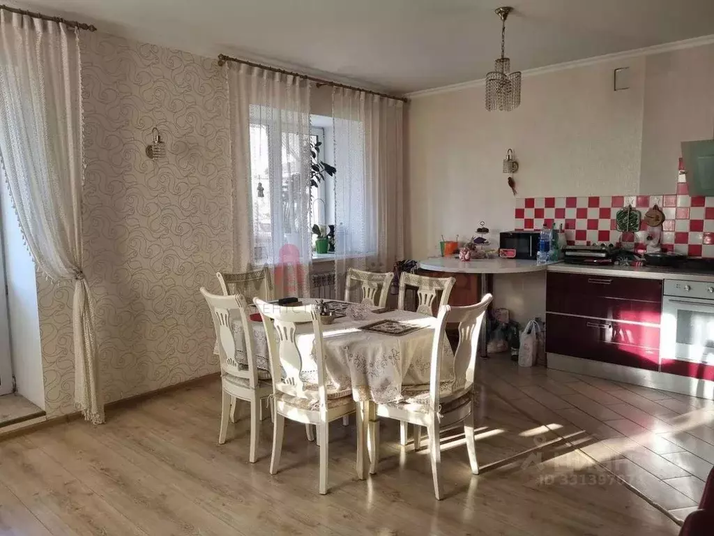 3-к кв. Белгородская область, Белгород ул. 5 Августа, 31 (133.5 м) - Фото 2