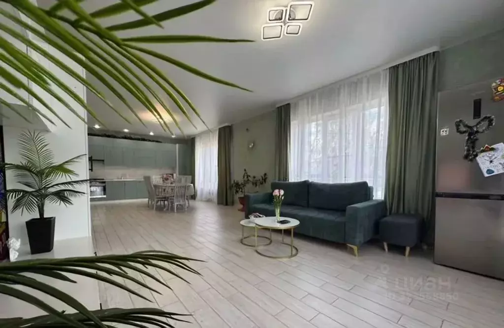 Дом в Ставропольский край, Михайловск Шпаковский район, ул. Ивана ... - Фото 1