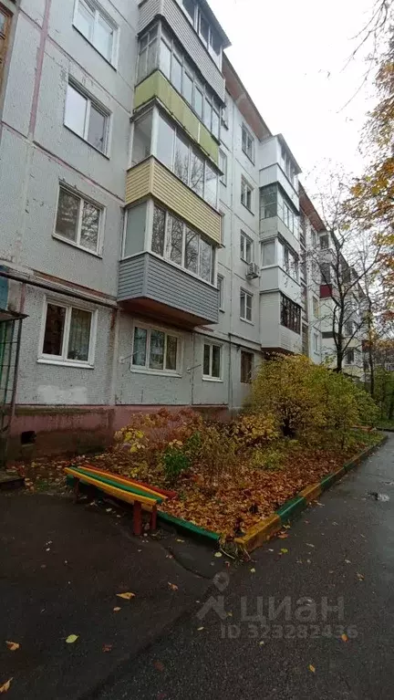 3-к кв. Брянская область, Брянск ул. Красной Гвардии, 22 (56.0 м) - Фото 1