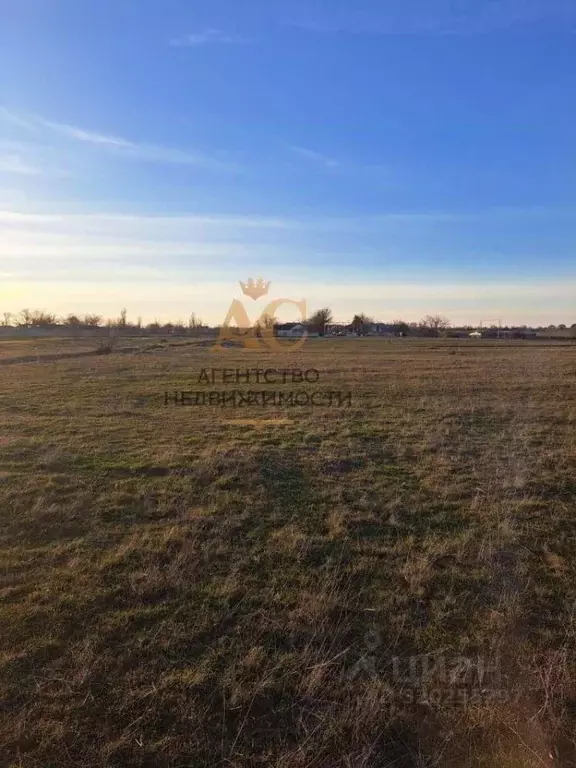 Участок в Крым, Кировский район, с. Яркое Поле ул. Высоцкого, 52 (15.0 ... - Фото 2