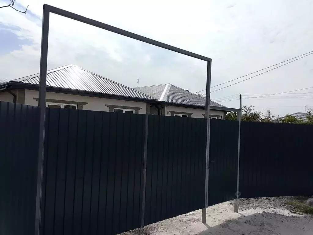 Дом в Ростовская область, Таганрог Радуга садовое товарищество, аллея ... - Фото 1