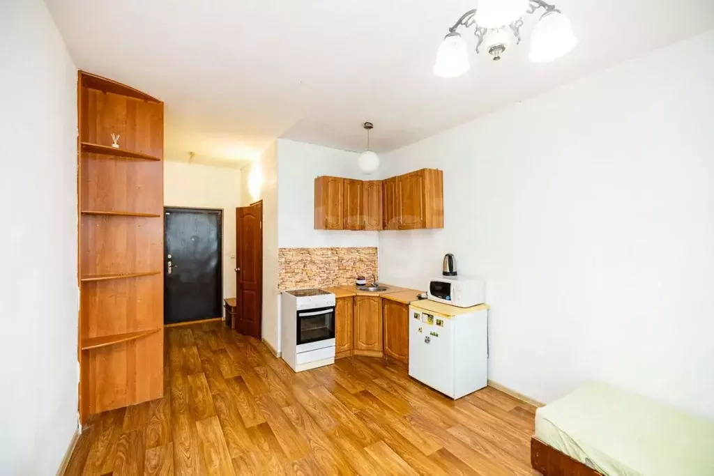 Студия Ханты-Мансийский АО, Сургут Университетская ул., 31 (28.0 м) - Фото 1