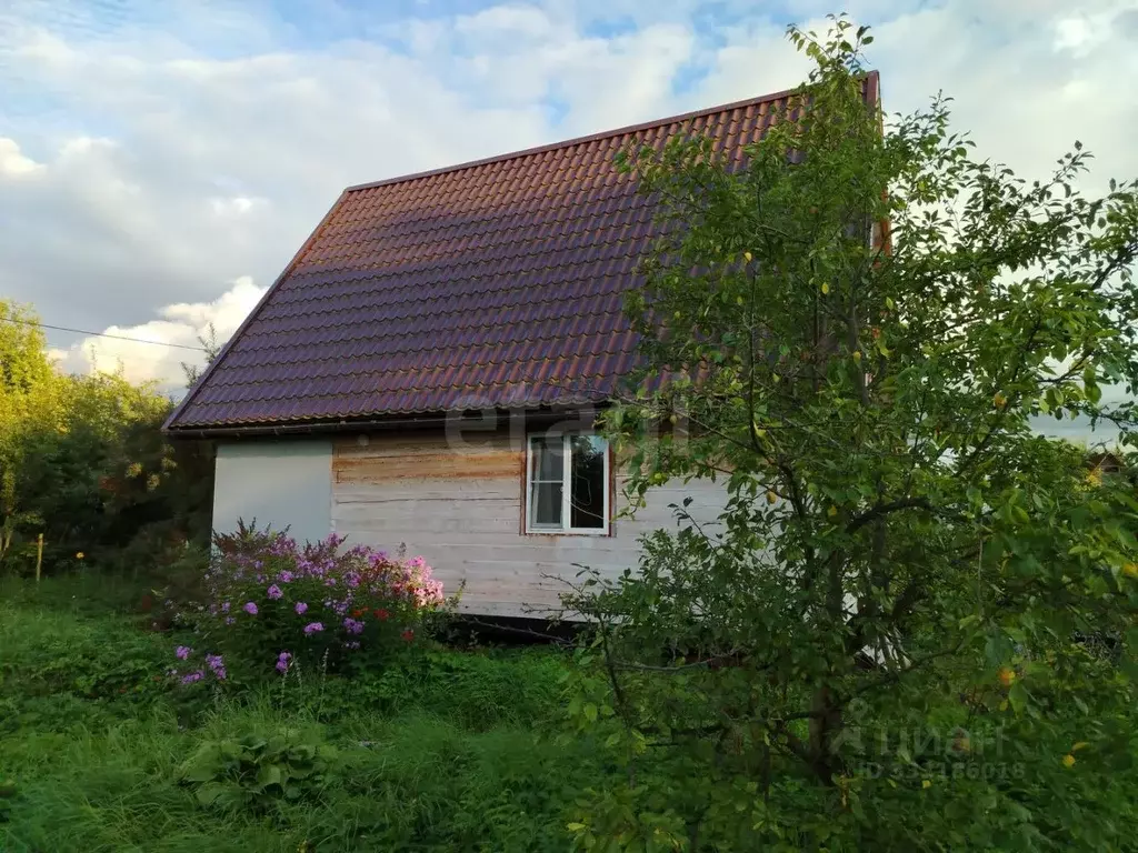 Дом в Ленинградская область, Кировский район, Синявинское городское ... - Фото 1