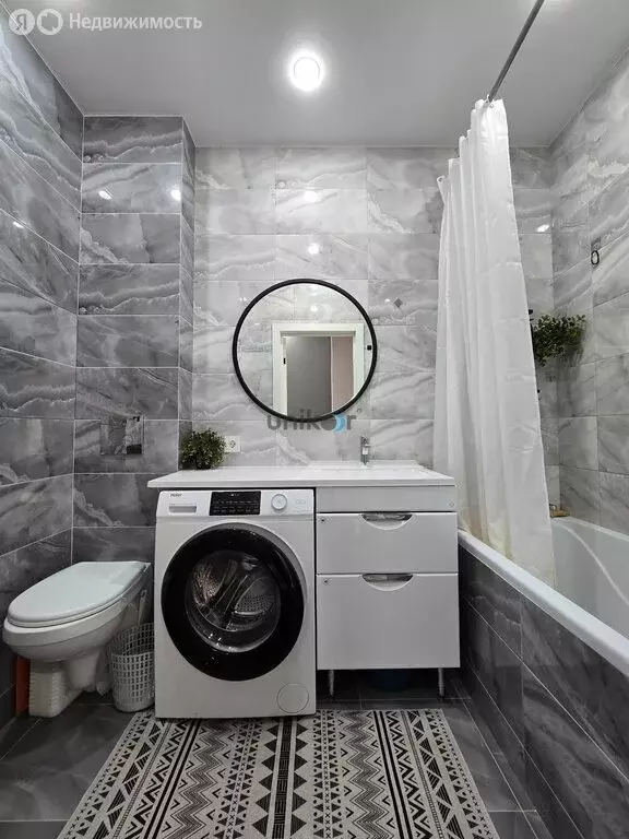 1-комнатная квартира: Октябрьский, улица Рахимьяна Насырова, 4 (41.5 ... - Фото 2