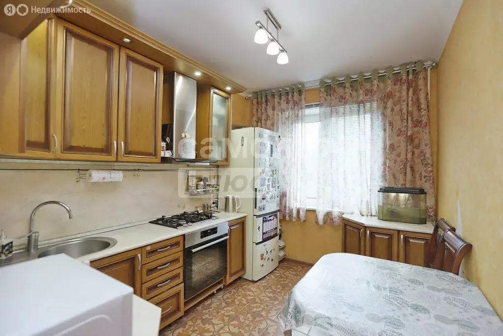 3-комнатная квартира: Липецк, улица П.А. Папина, 37 (62.9 м) - Фото 0