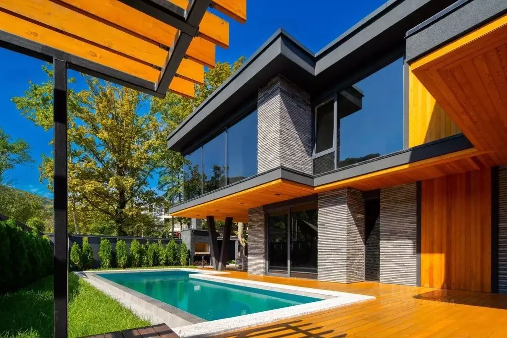 Дом в Краснодарский край, Сочи ул. Дворцовая (310 м) - Фото 1