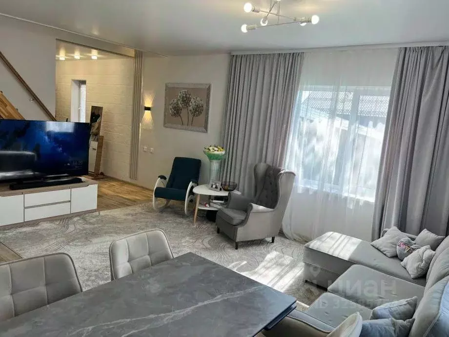 Дом в Пермский край, Березники Семино мкр, ул. Седова, 61 (105 м) - Фото 1