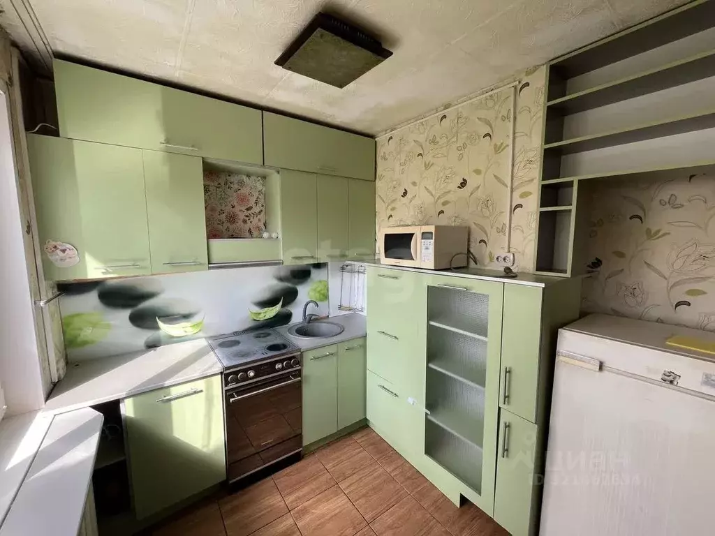 2-к кв. Красноярский край, Красноярск Парашютная ул., 70 (47.0 м) - Фото 1