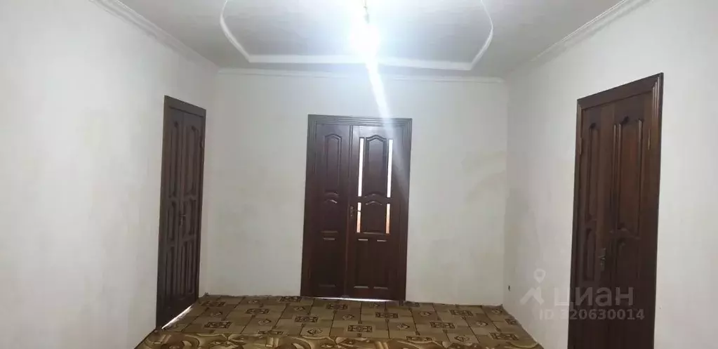 Дом в Кабардино-Балкария, Черекский район, с. Аушигер пер. ... - Фото 1