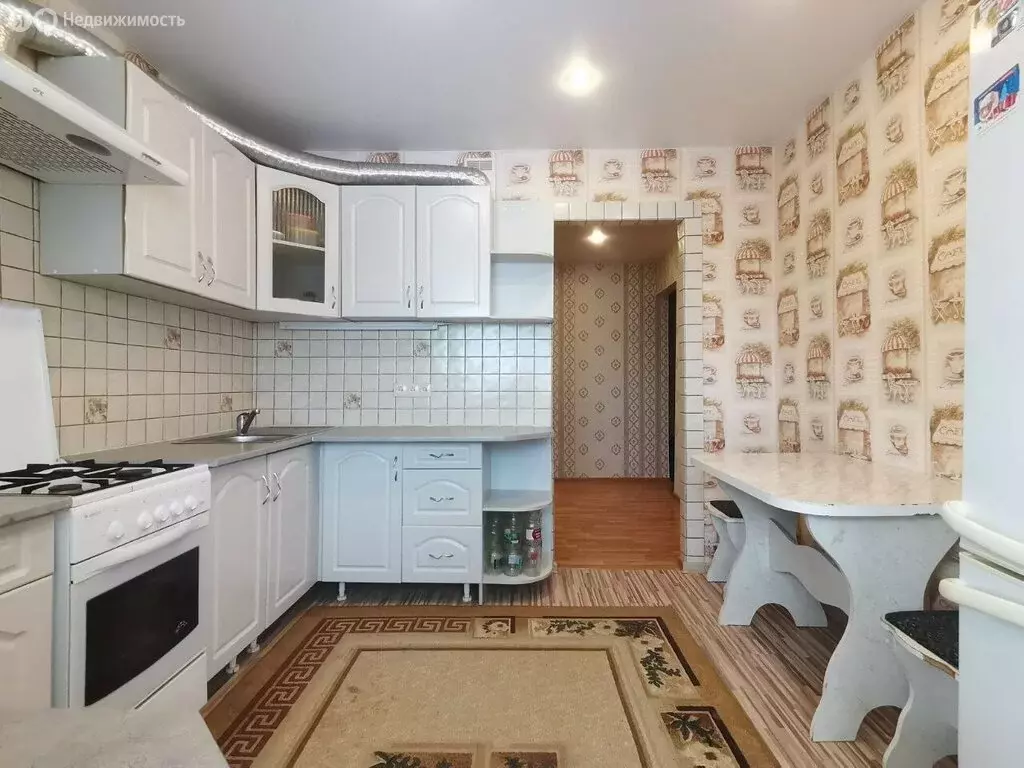 2-комнатная квартира: деревня Вындин Остров, Центральная улица, 13 ... - Фото 1