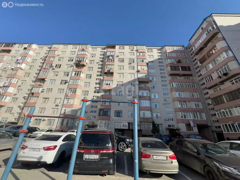 2-комнатная квартира: Каспийск, улица Ленина, 86 (80 м) - Фото 0