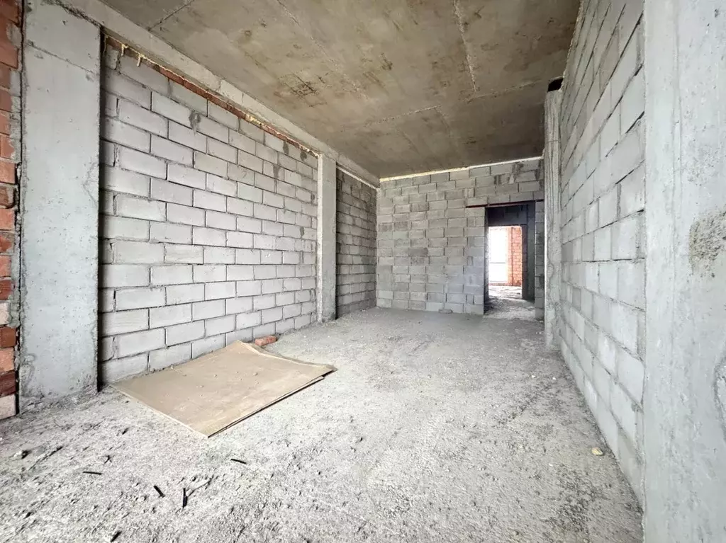 3-к кв. Кабардино-Балкария, Нальчик Мей мкр,  (124.8 м) - Фото 1