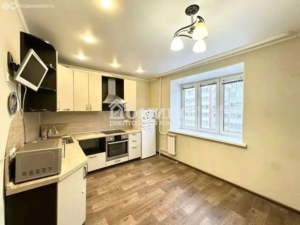 1-комнатная квартира: Тюмень, улица Восстания, 19к3 (44.4 м) - Фото 1