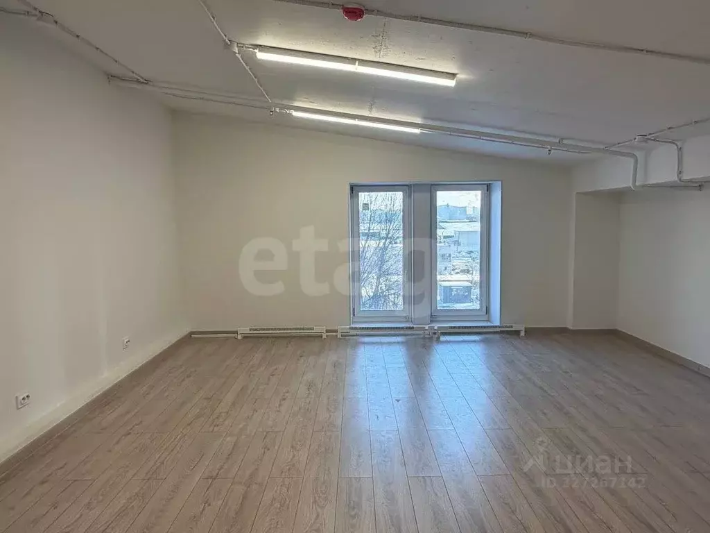 Помещение свободного назначения в Санкт-Петербург Дальневосточный ... - Фото 1