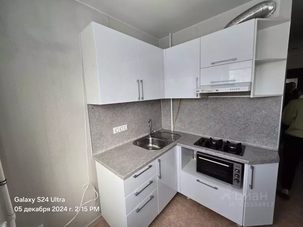 2-к кв. Алтайский край, Барнаул ул. Антона Петрова, 110 (42.7 м) - Фото 1