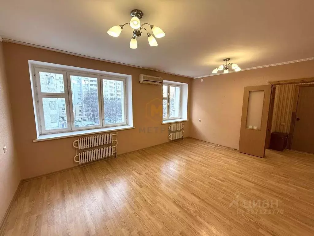 2-к кв. Белгородская область, Белгород ул. Белгородского полка, 49 ... - Фото 1