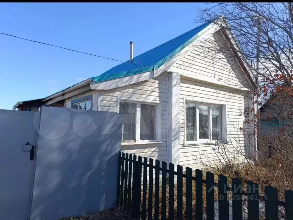 Дом в Новосибирская область, Болотное Промышленная ул., 7 (28 м) - Фото 1