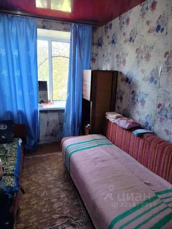 Комната Хакасия, Черногорск ул. Калинина, 17 (12.6 м) - Фото 1