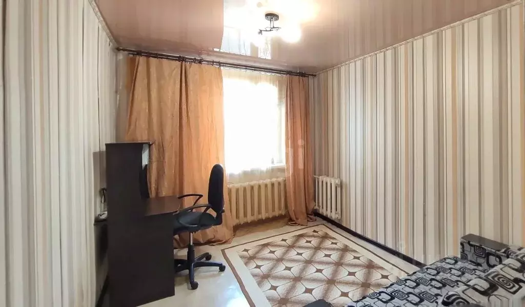 3-к кв. Крым, Симферополь ул. Чернышевского (65.0 м) - Фото 0