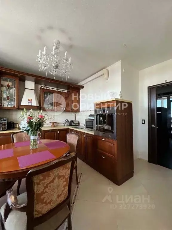 3-к кв. Свердловская область, Екатеринбург ул. Бакинских Комиссаров, ... - Фото 2