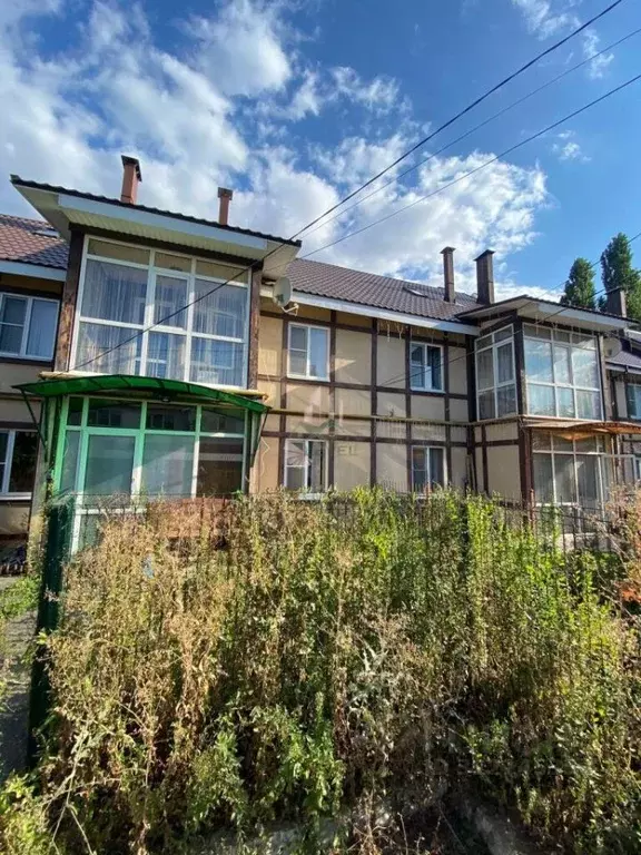 Таунхаус в Саратовская область, Энгельс проезд 3-й Садовый, 7/6 (111 ... - Фото 2