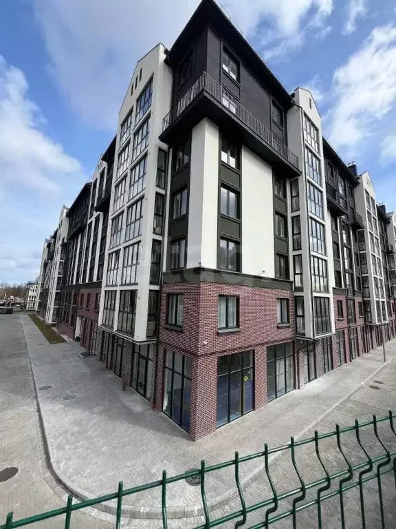 3-к кв. Калининградская область, Гурьевск Фабричная ул., 4А (128.0 м) - Фото 1