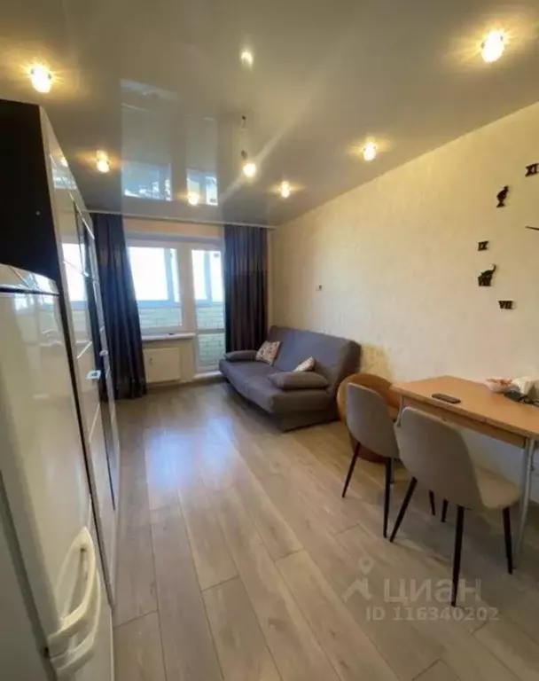 1-к кв. Тюменская область, Тюмень Интернациональная ул., 203к2 (33.0 ... - Фото 1