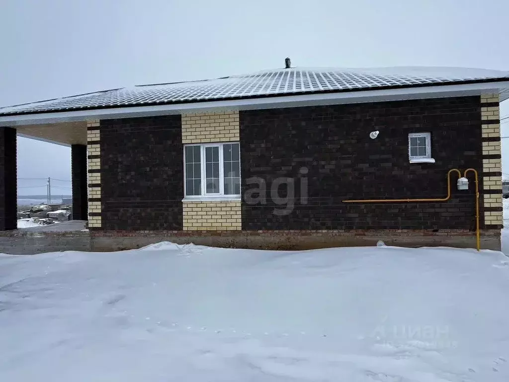 Дом в Оренбургская область, Оренбургский район, Сергиевский сельсовет, ... - Фото 2