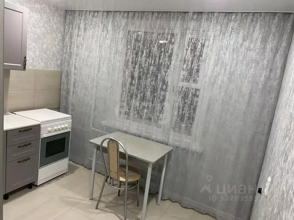 3-к кв. Коми, Сыктывкар Коммунистическая ул., 48А (66.5 м) - Фото 2