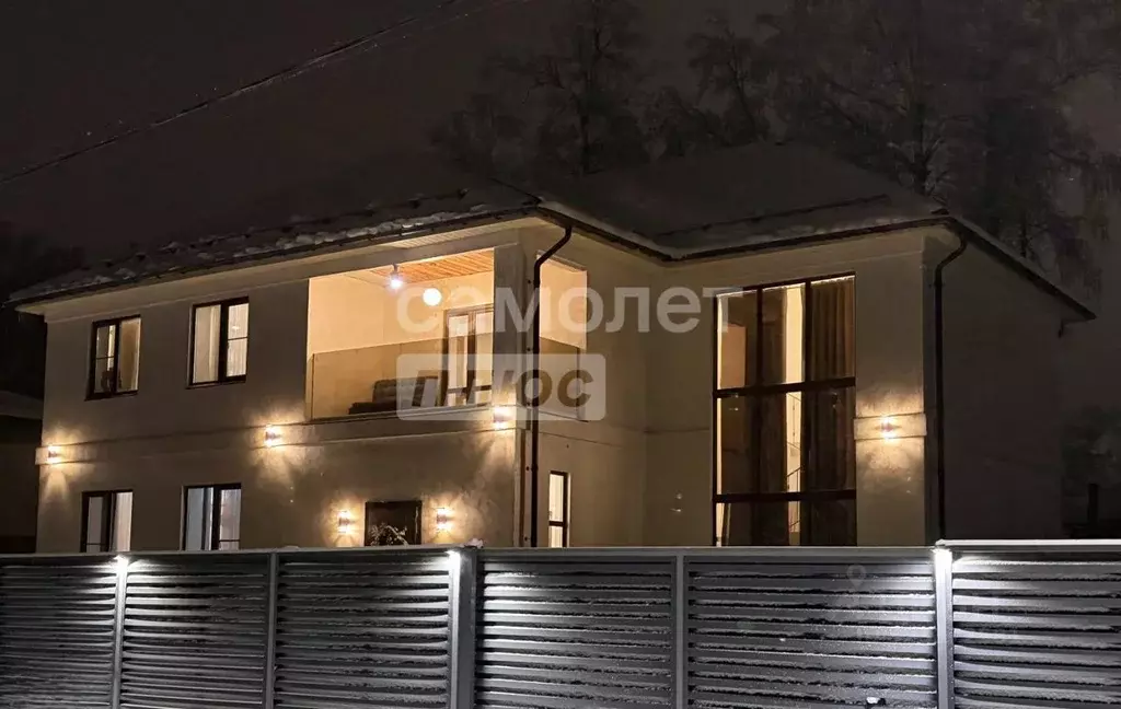 Коттедж в Пензенская область, Пенза ул. Грибная, 21 (358 м) - Фото 1