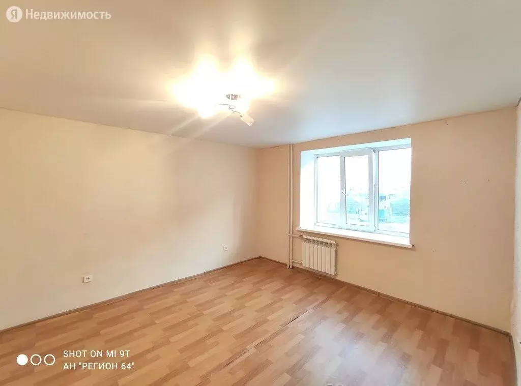 1-комнатная квартира: Саратов, улица имени С.П. Лисина, 7 (32 м) - Фото 0