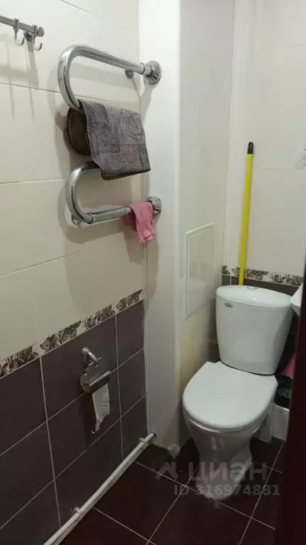 1-к кв. Татарстан, Нижнекамск ул. Бызова, 15 (30.0 м) - Фото 0