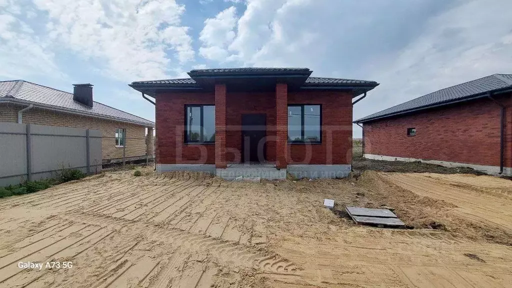 Дом в Воронежская область, с. Новая Усмань ул. Набережная, 137 (85 м) - Фото 0