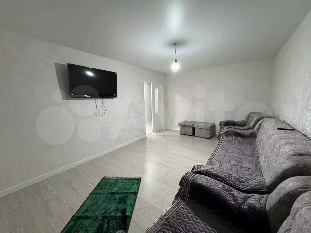 3-к. квартира, 70 м, 2/4 эт. - Фото 1