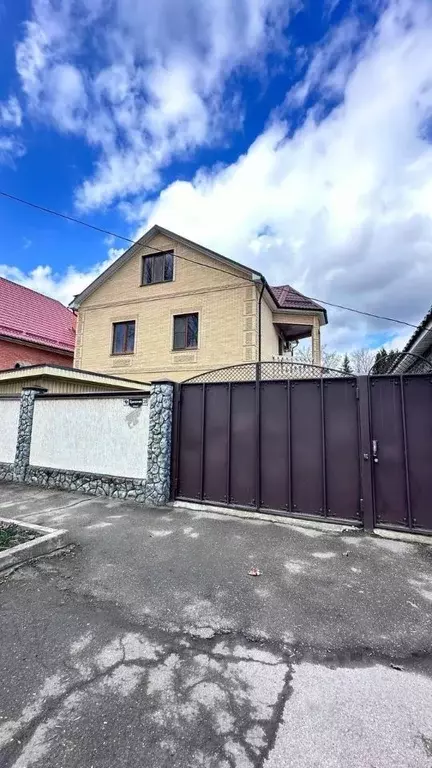 Дом в Ставропольский край, Ессентуки ул. Ермолова, 35 (260 м) - Фото 1
