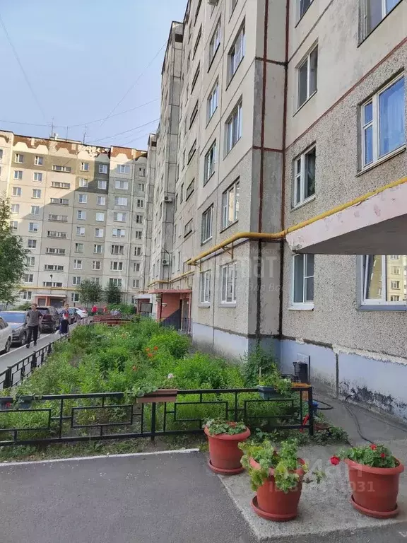 3-к кв. Курганская область, Курган Заозерный жилрайон, 5-й мкр, 1 ... - Фото 1