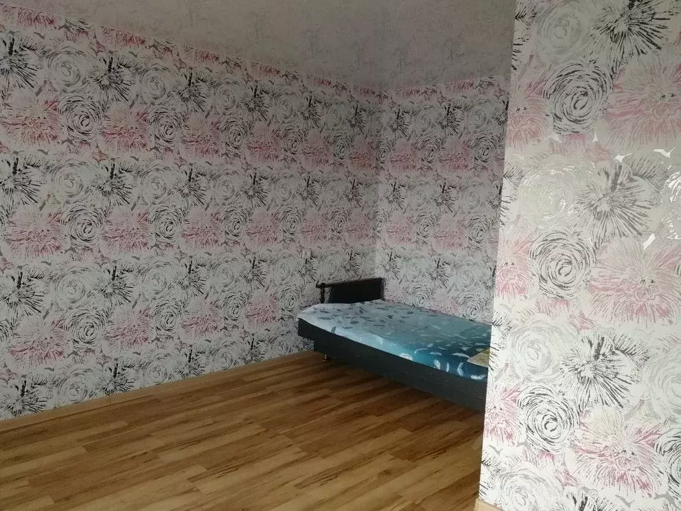 1-к кв. Смоленская область, Рославль 12-й мкр, 1 (32.0 м) - Фото 2