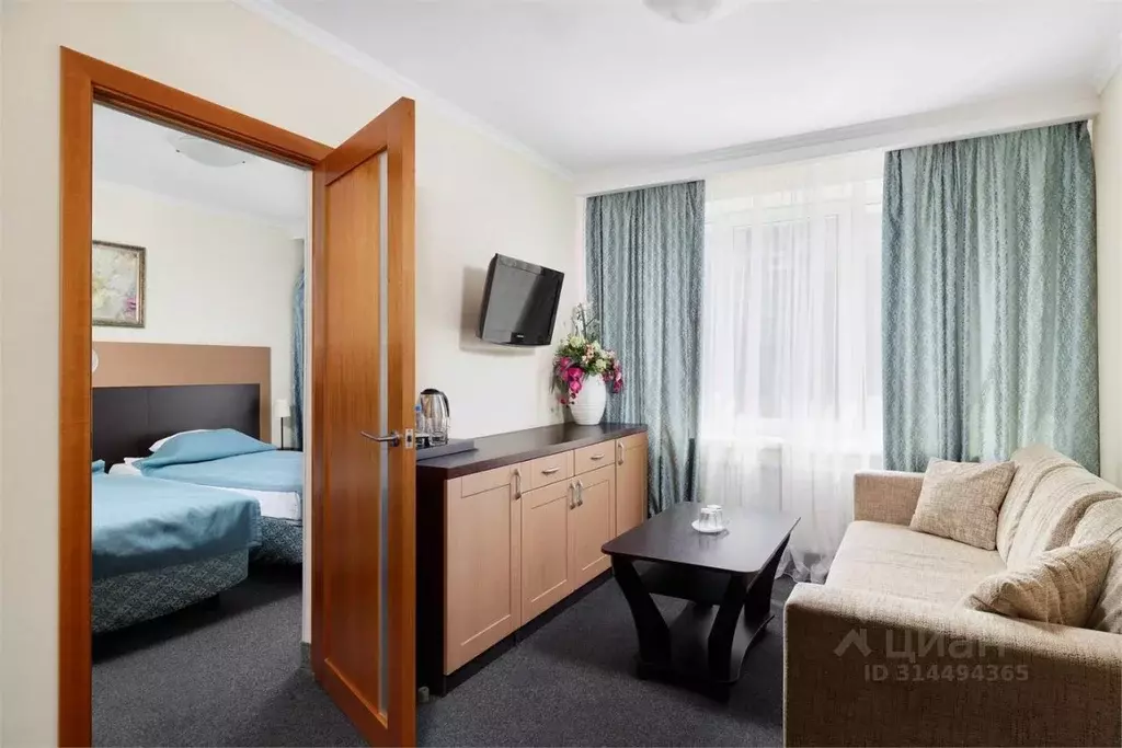 Комната Санкт-Петербург просп. Тореза, 36 (32.0 м) - Фото 1