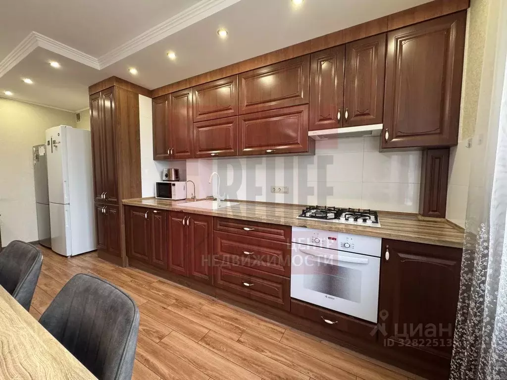 3-к кв. Калининградская область, Калининград ул. 9 Апреля, 88А (118.0 ... - Фото 2