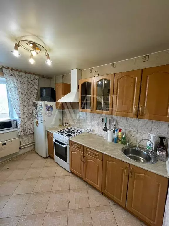 1-к. квартира, 40 м, 3/10 эт. - Фото 0