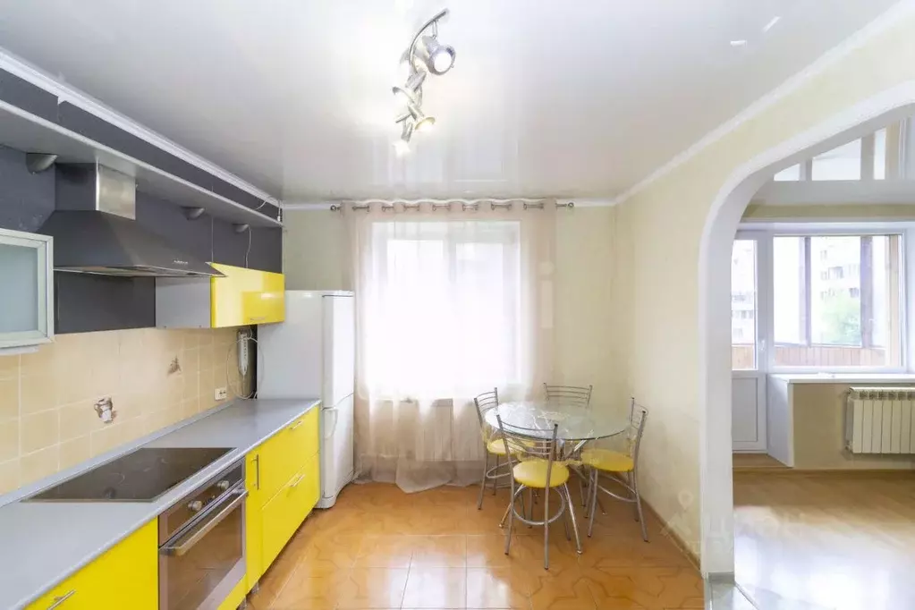 1-к кв. Тюменская область, Тюмень Паровозная ул., 11 (45.0 м) - Фото 2