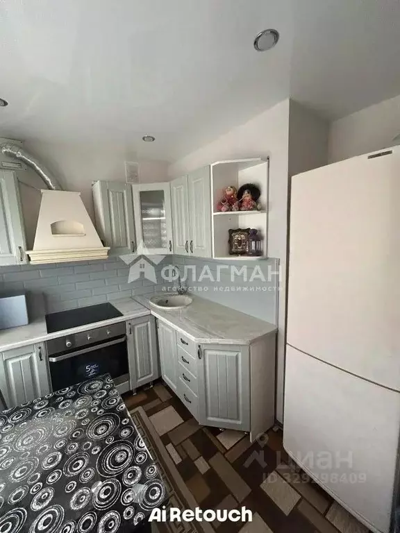 3-к кв. Иркутская область, Усолье-Сибирское ул. Стопани, 83 (49.9 м) - Фото 2