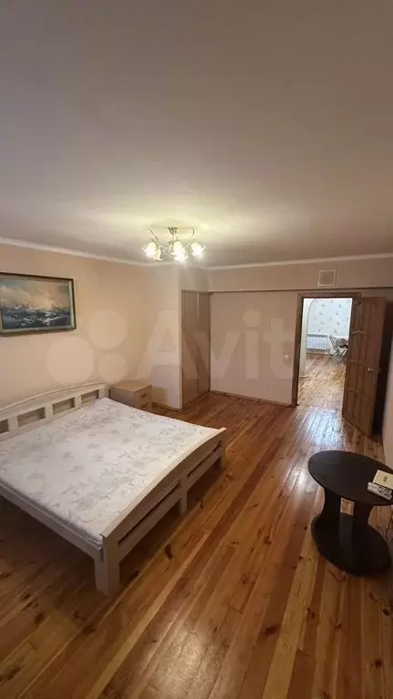 2-к. квартира, 115 м, 1/5 эт. - Фото 0