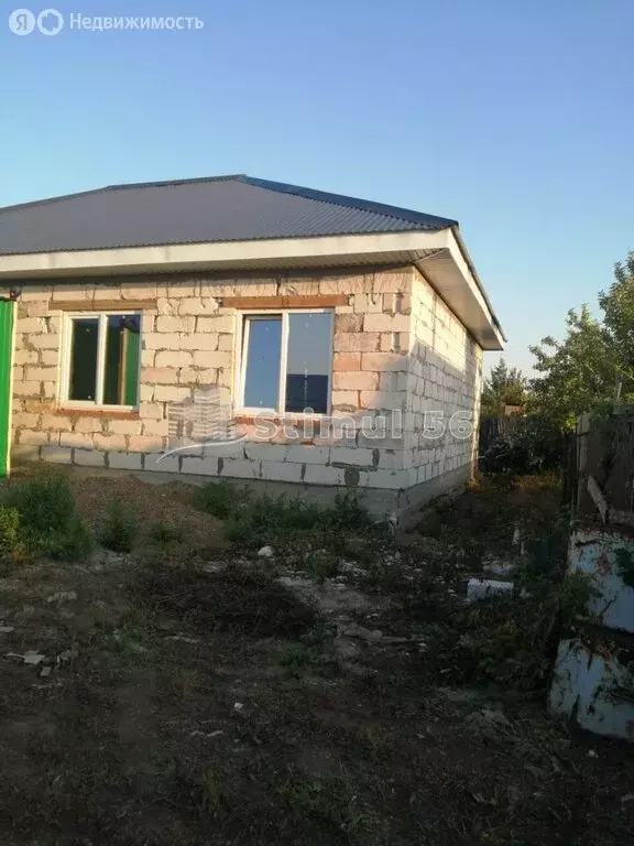 Дом в Оренбургский район, село Ивановка (90 м) - Фото 0