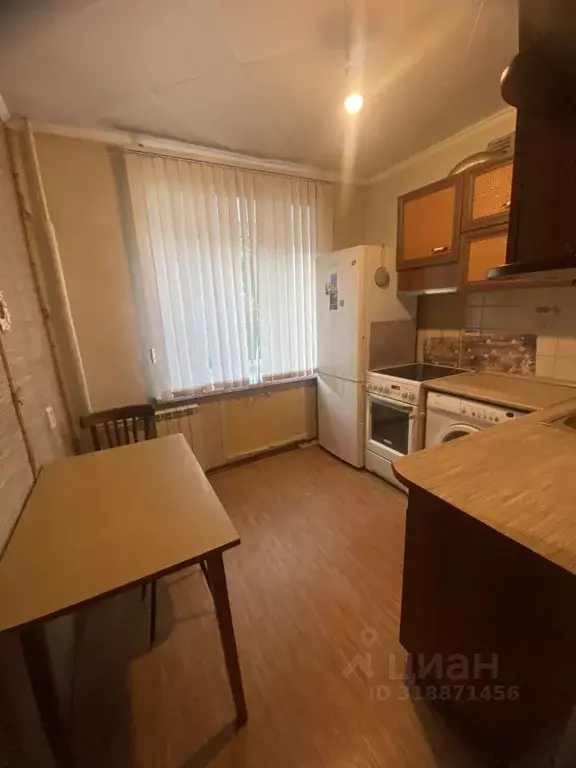 2-к кв. Красноярский край, Красноярск Парашютная ул., 8а (46.0 м) - Фото 1