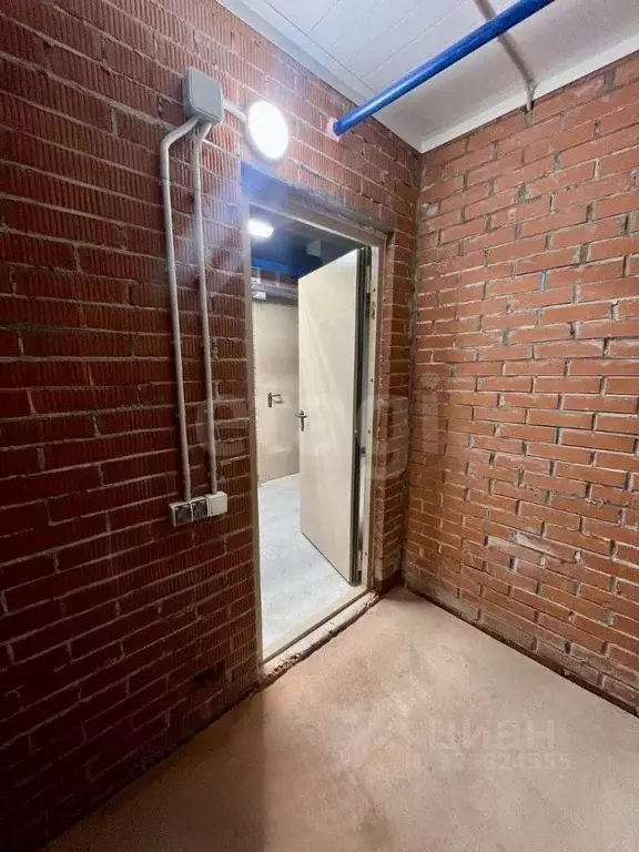 Склад в Тюменская область, Тюмень ул. Николая Машарова, 8 (3 м) - Фото 2