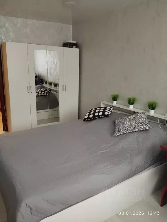 1-к кв. Кемеровская область, Новокузнецк Олимпийская ул., 8 (30.0 м) - Фото 1